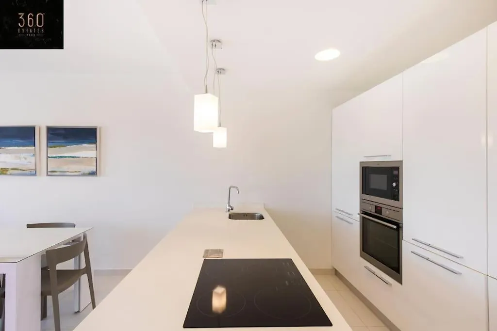 Modern 2Br Apt In The Quaint Village Of Marsaskala & Ac By 360 Estates